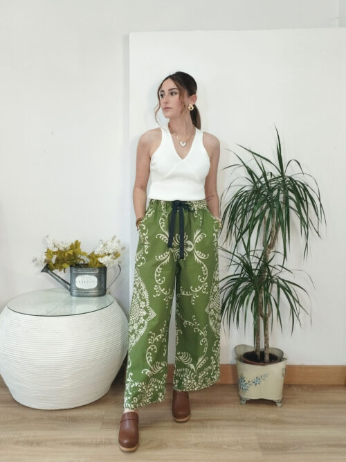 Pantalón Capri verde