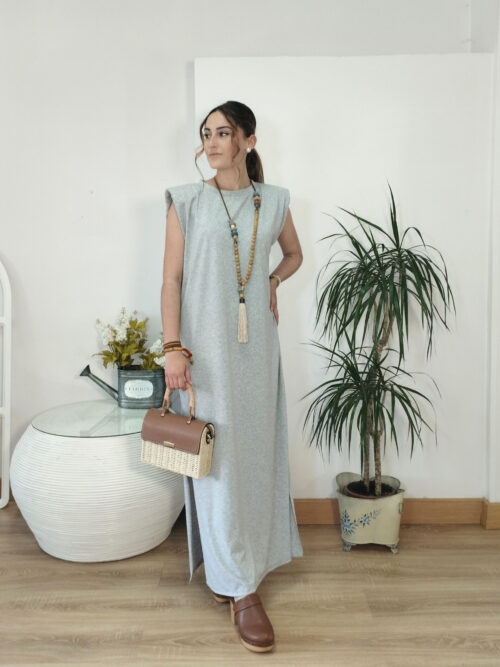 Vestido hombreras gris