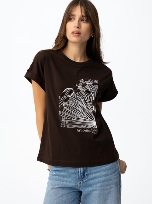 Camiseta Jermaine marrón