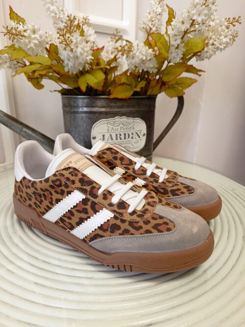 Deportivo animal print